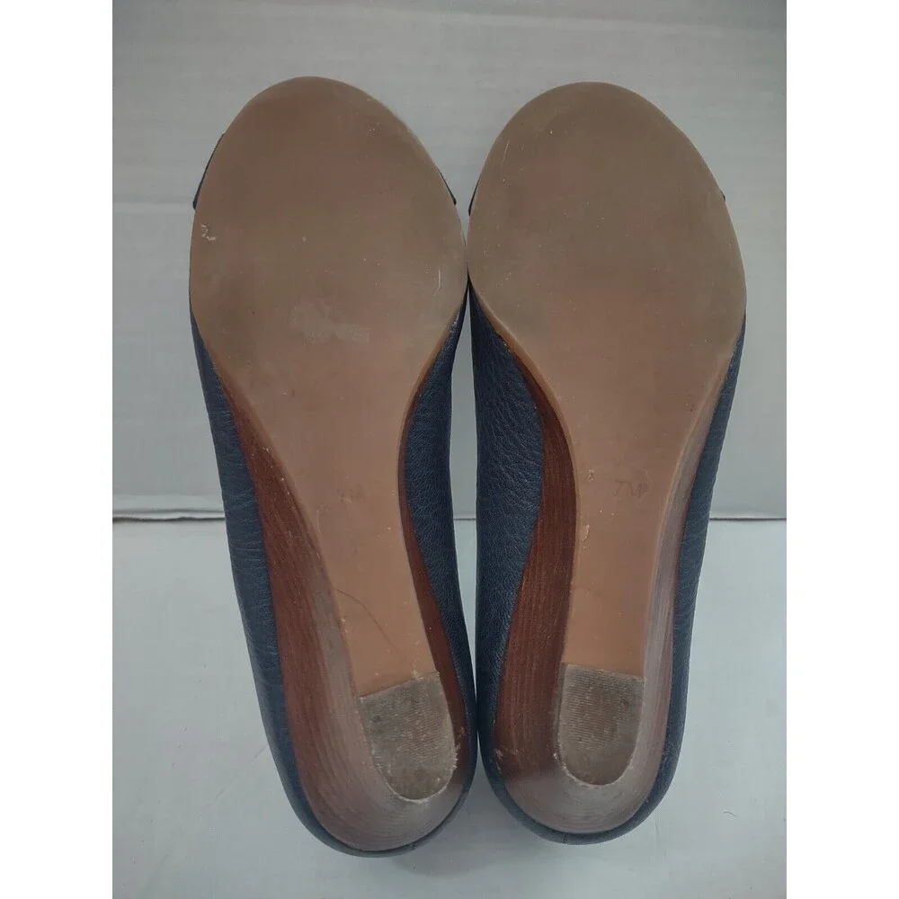 Tory Burch Size 7M Trudy Closed Toe Wedge Leather Crossgrain Navy - Picture 7 of 9